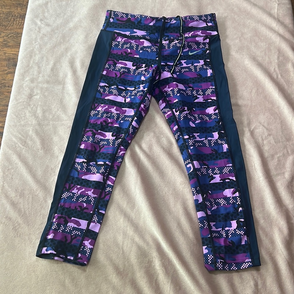 Nike leggings